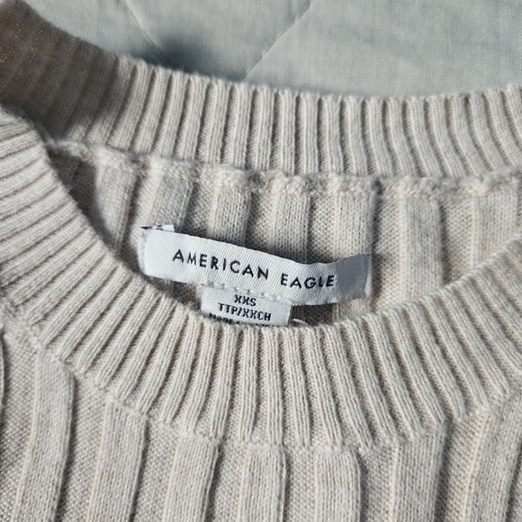 AMERICAN EAGLE Cream Crew neck Bodycon Sweater Long Sleeve Soft XXS NWT AE - Picture 2 of 6